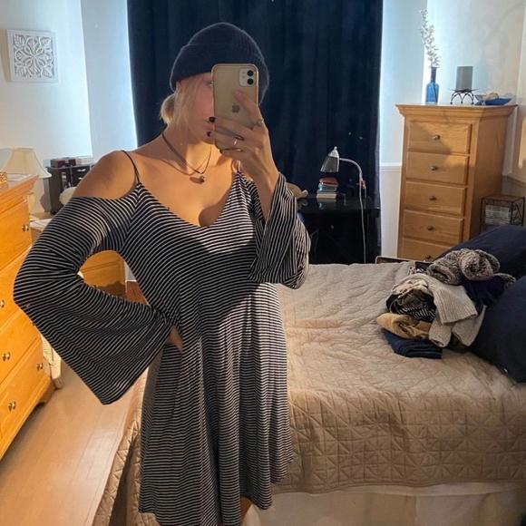 Abercrombie & Fitch dress - Picture 1 of 3